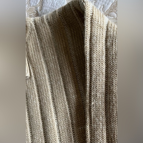 Brand new Unisex vintage 100% wool turtleneck knit sweater - Picture 12 of 15